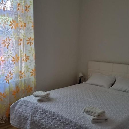 Kvija Rooms 수보티차 외부 사진