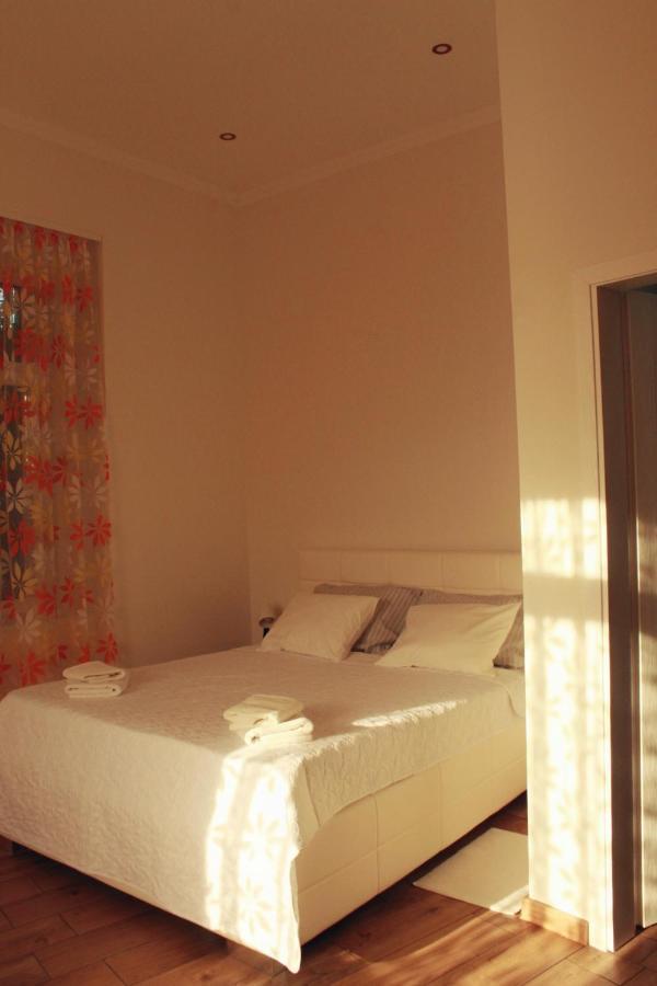 Kvija Rooms 수보티차 외부 사진