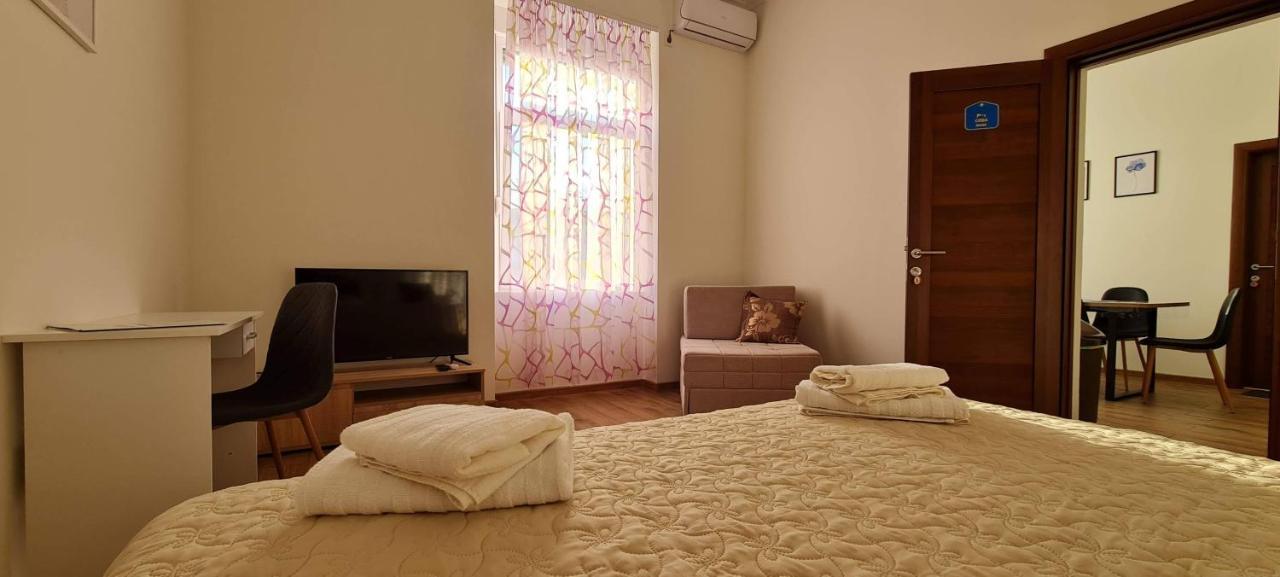 Kvija Rooms 수보티차 외부 사진