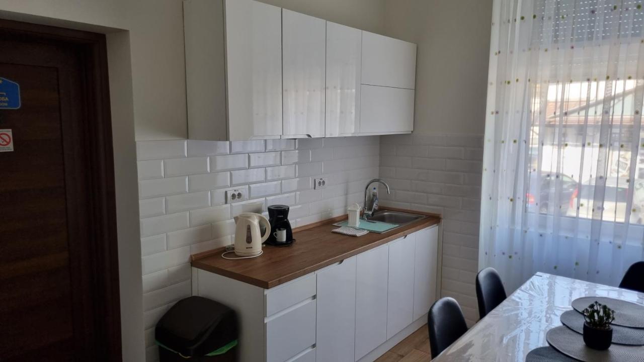 Kvija Rooms 수보티차 외부 사진